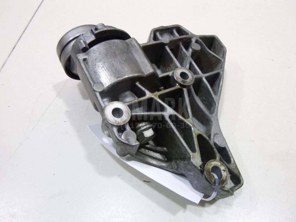 Кронштейн генератора