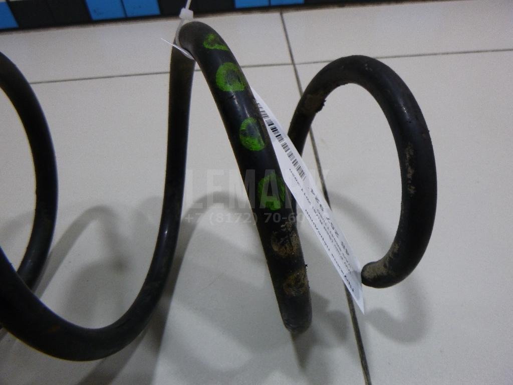 Пружина передняя