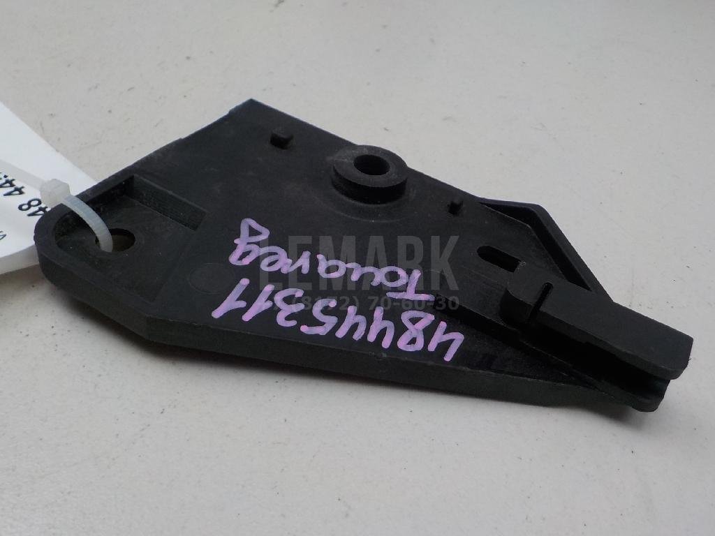 Кронштейн ручки открывания капота