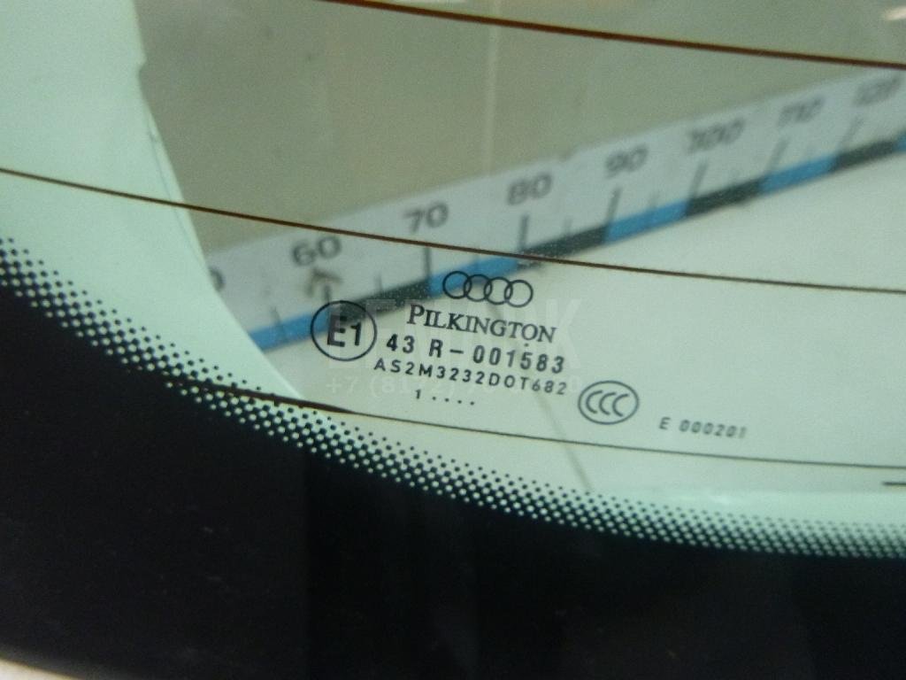 Дверь багажника со стеклом