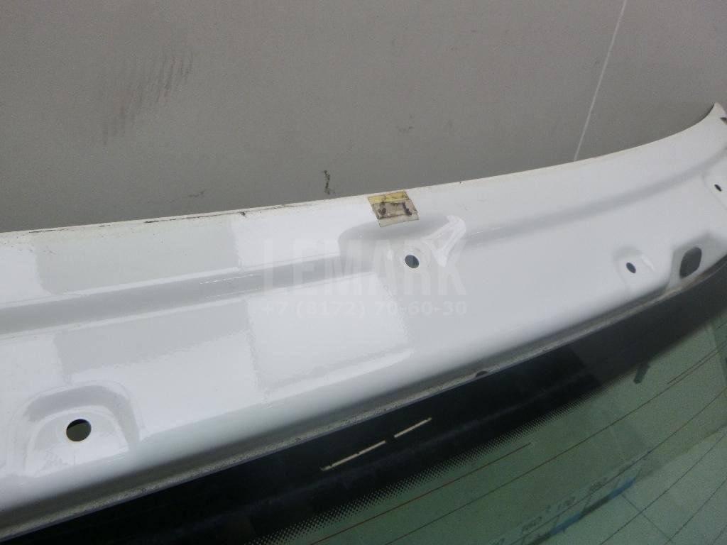 Дверь багажника со стеклом