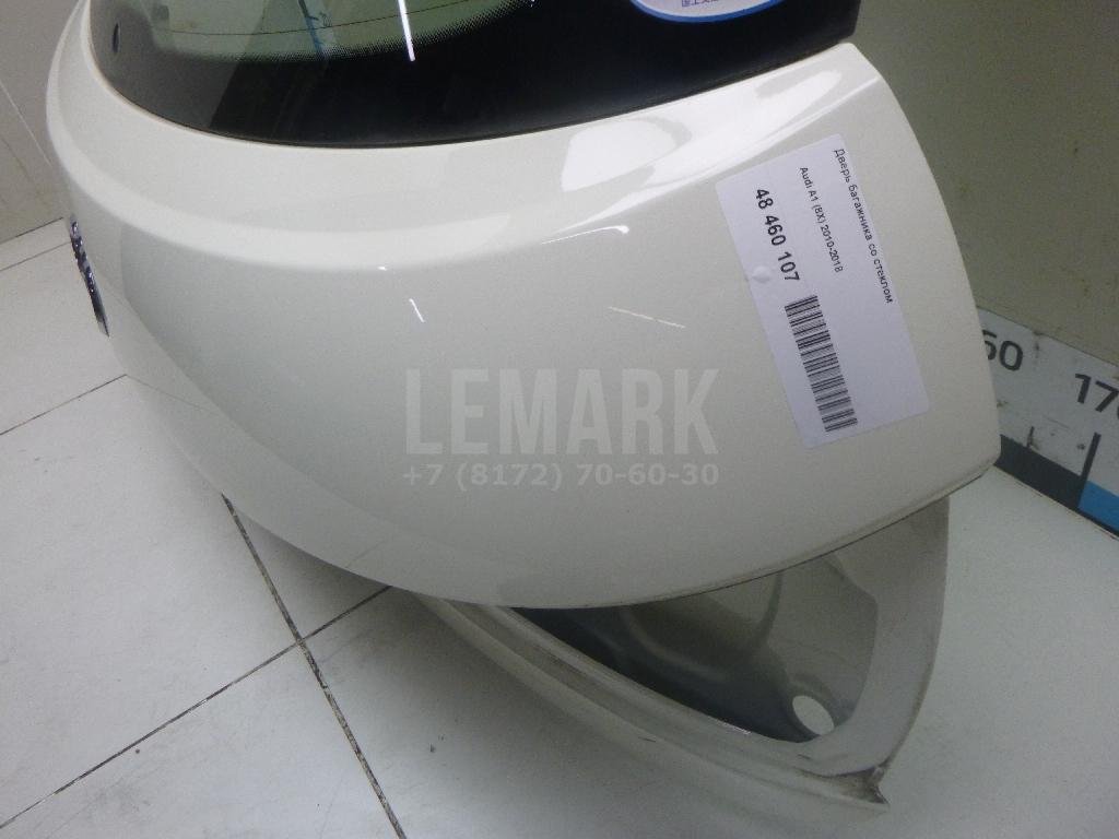 Дверь багажника со стеклом