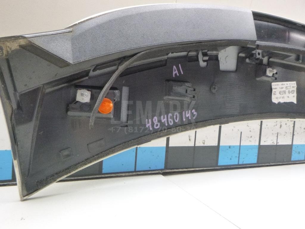 Спойлер (дефлектор) багажника