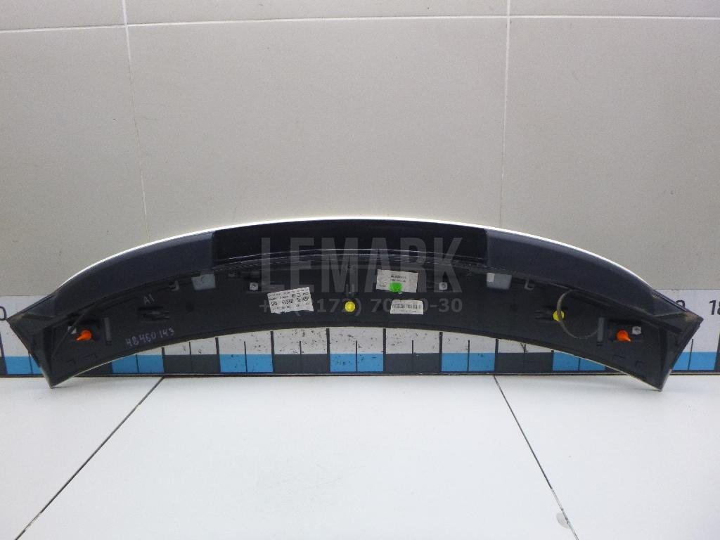 Спойлер (дефлектор) багажника