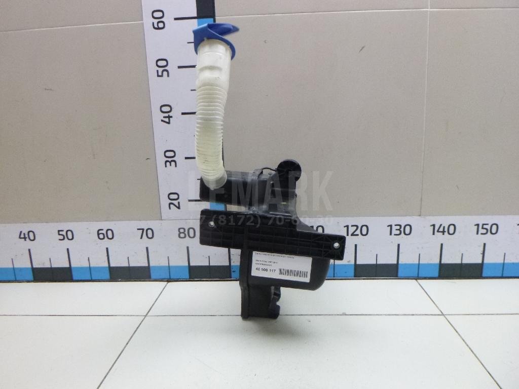 Бачок омывателя лобового стекла