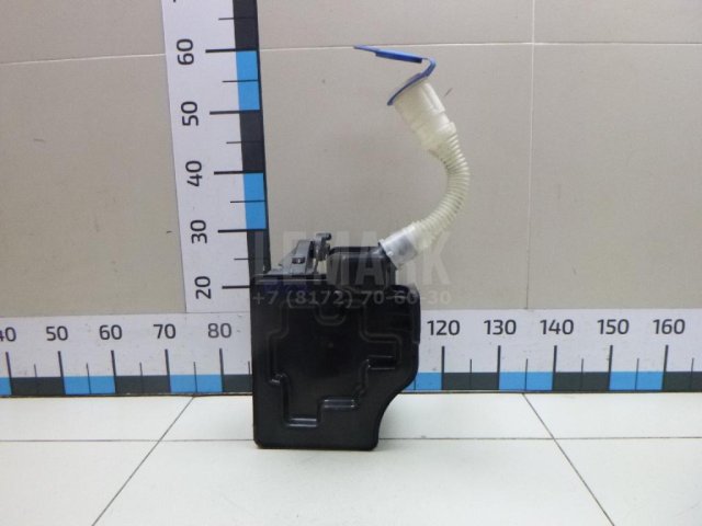 Бачок омывателя лобового стекла