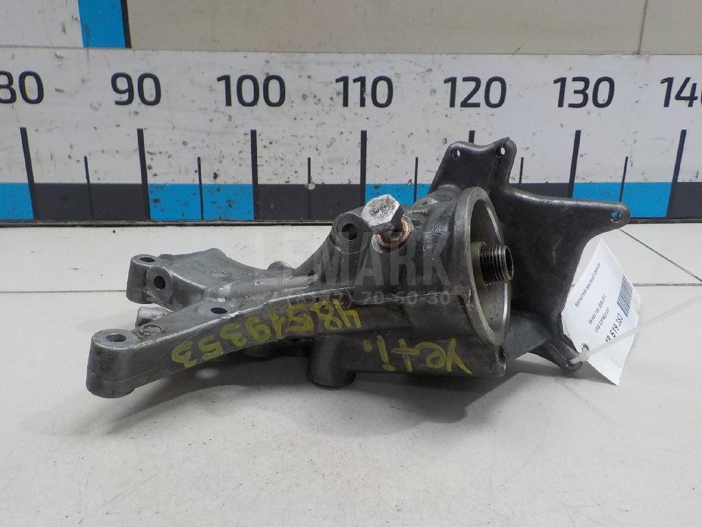 Кронштейн масляного фильтра