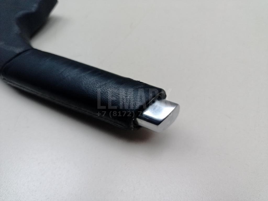 Рычаг стояночного тормоза