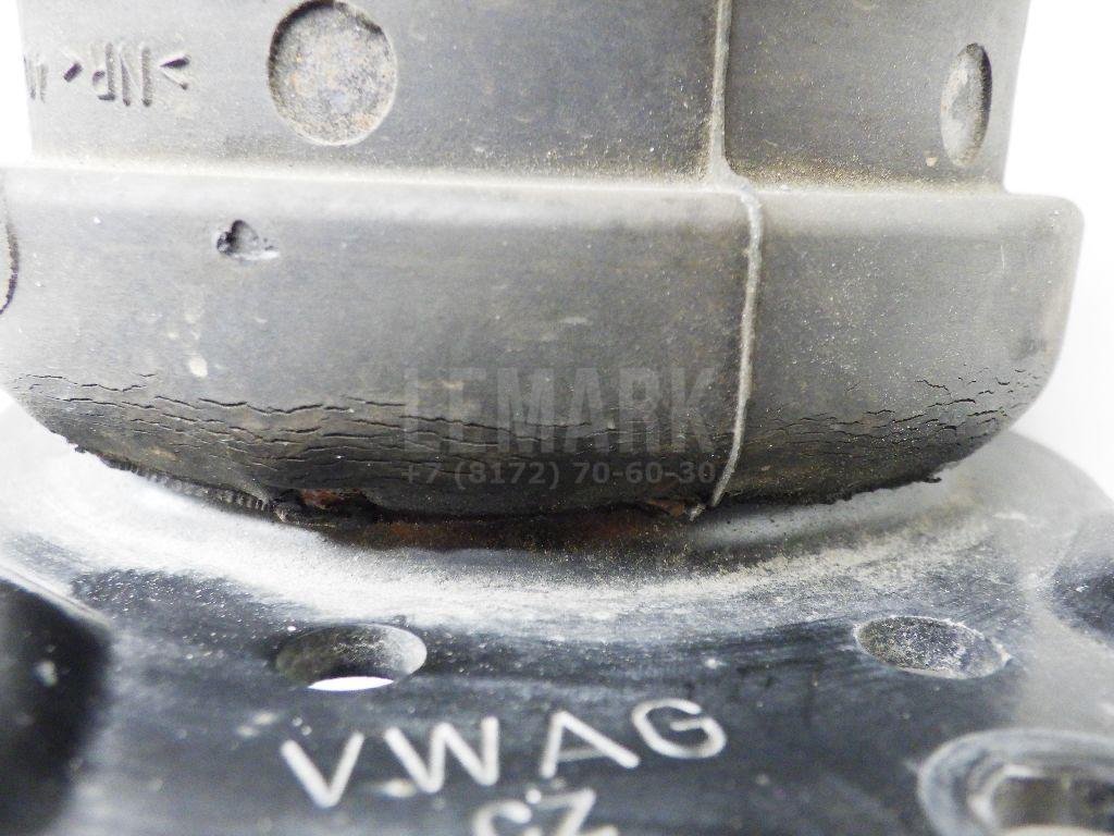 Опора двигателя правая