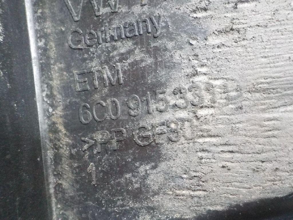 Крепление АКБ (корпус/подставка)