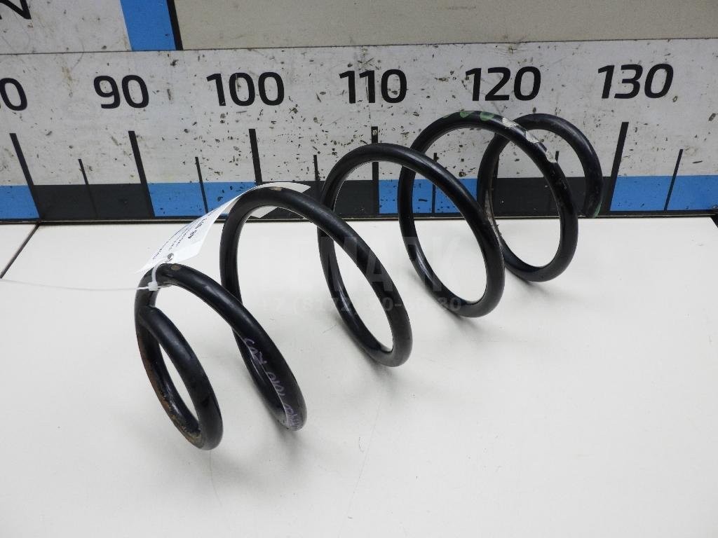 Пружина передняя