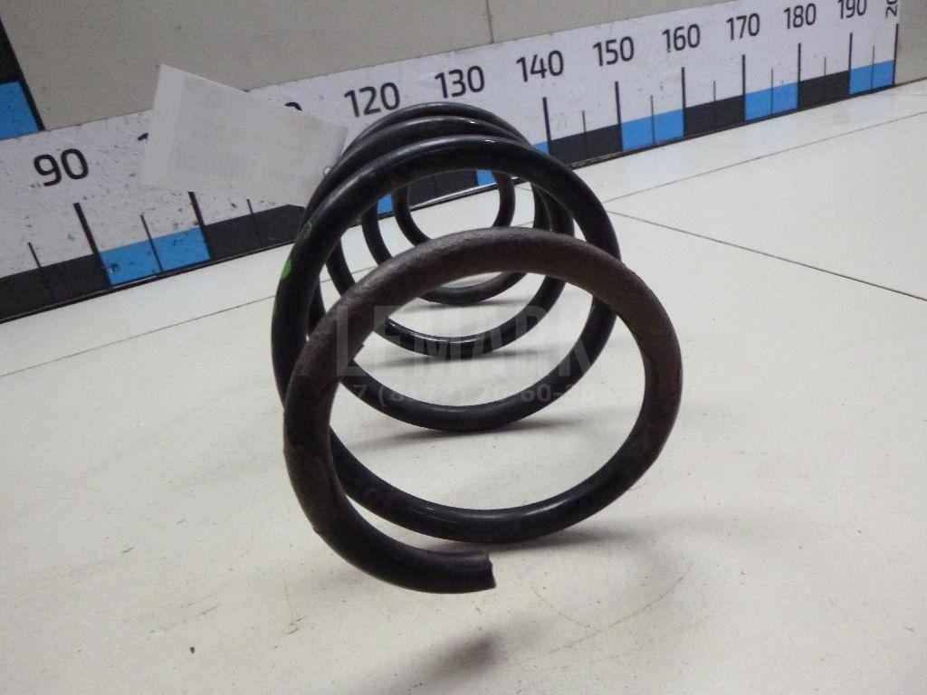 Пружина передняя