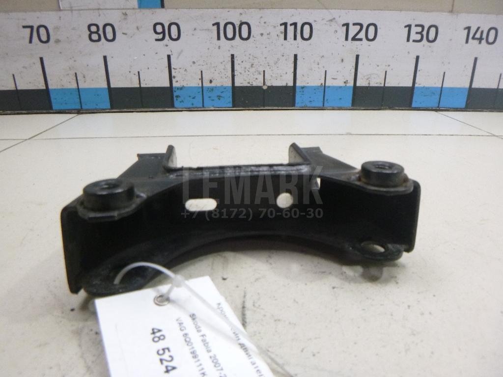 Кронштейн двигателя левый