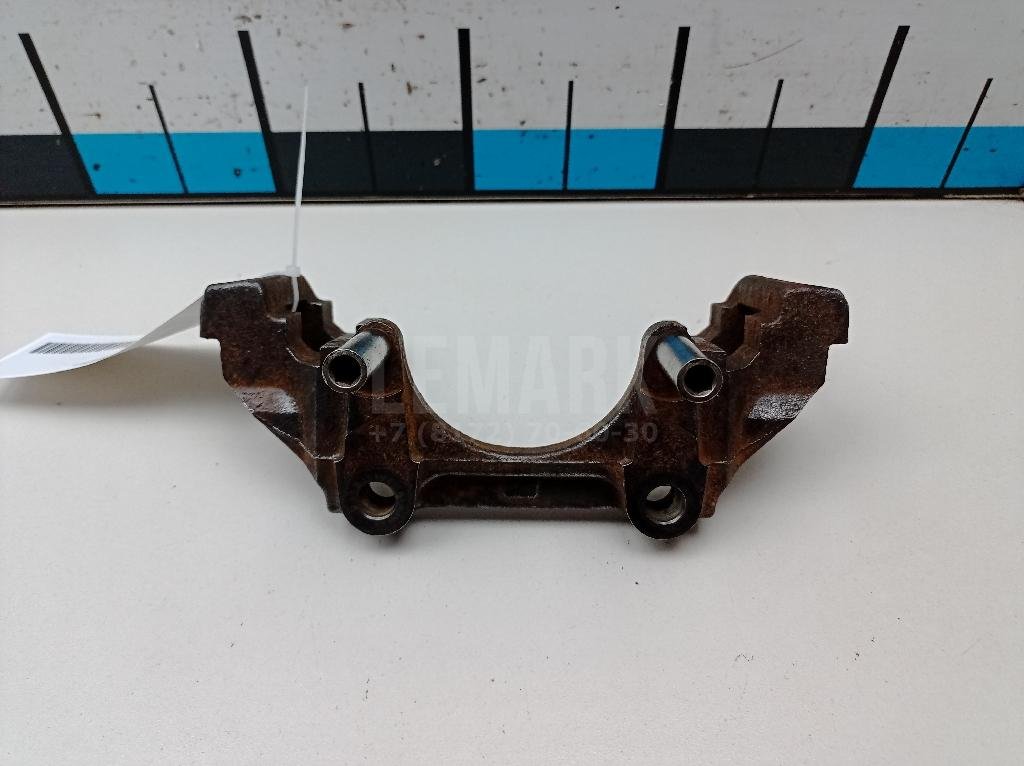 Скоба суппорта переднего