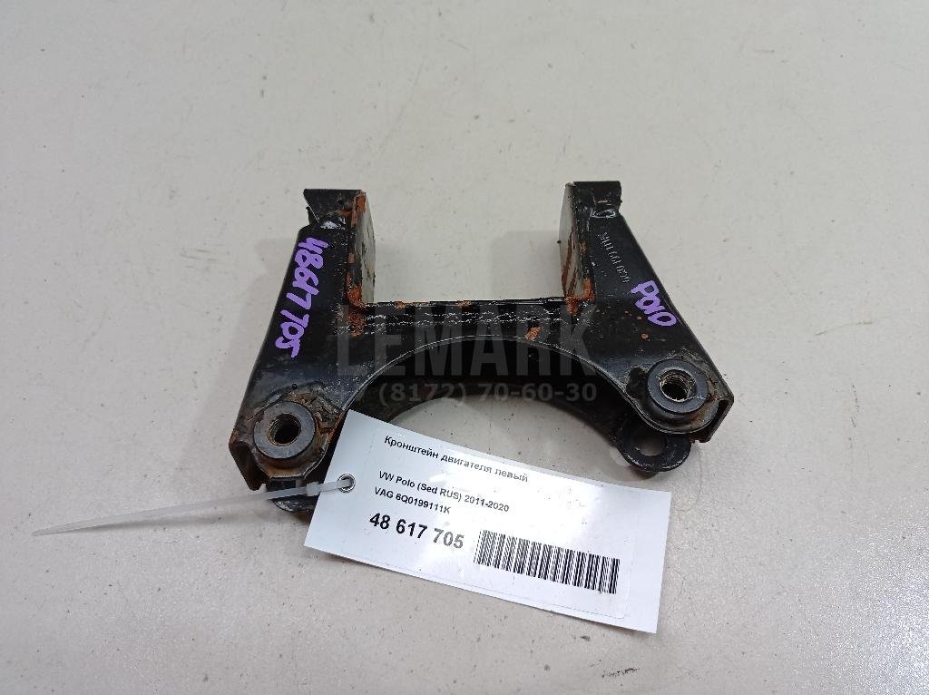 Кронштейн двигателя левый