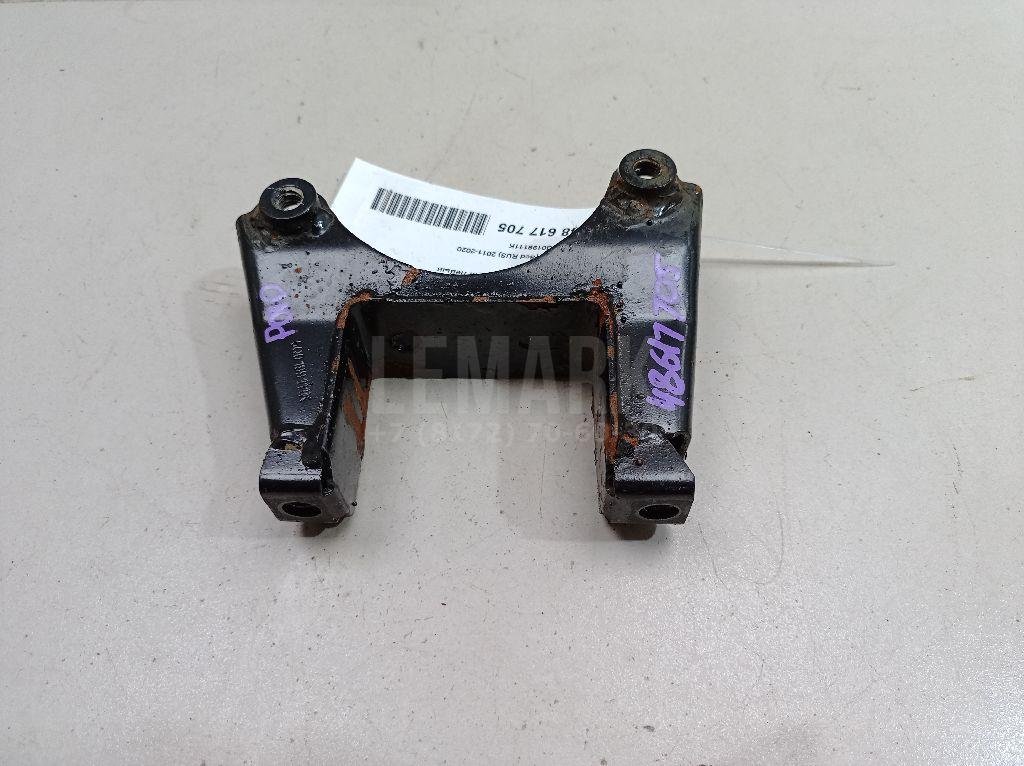 Кронштейн двигателя левый