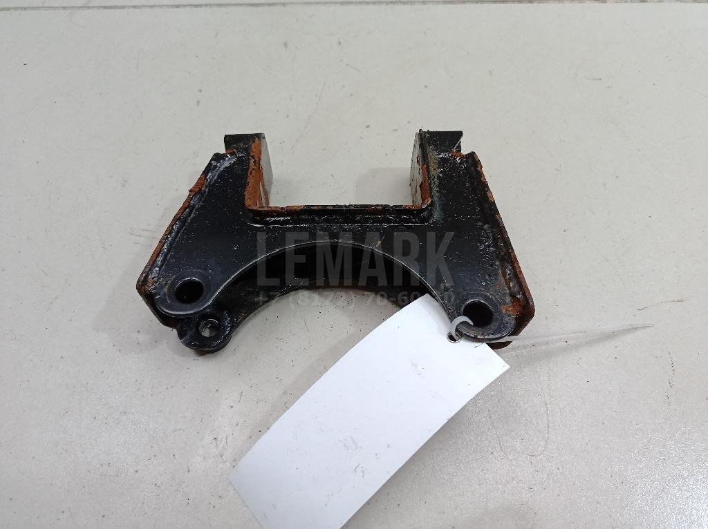 Кронштейн двигателя левый