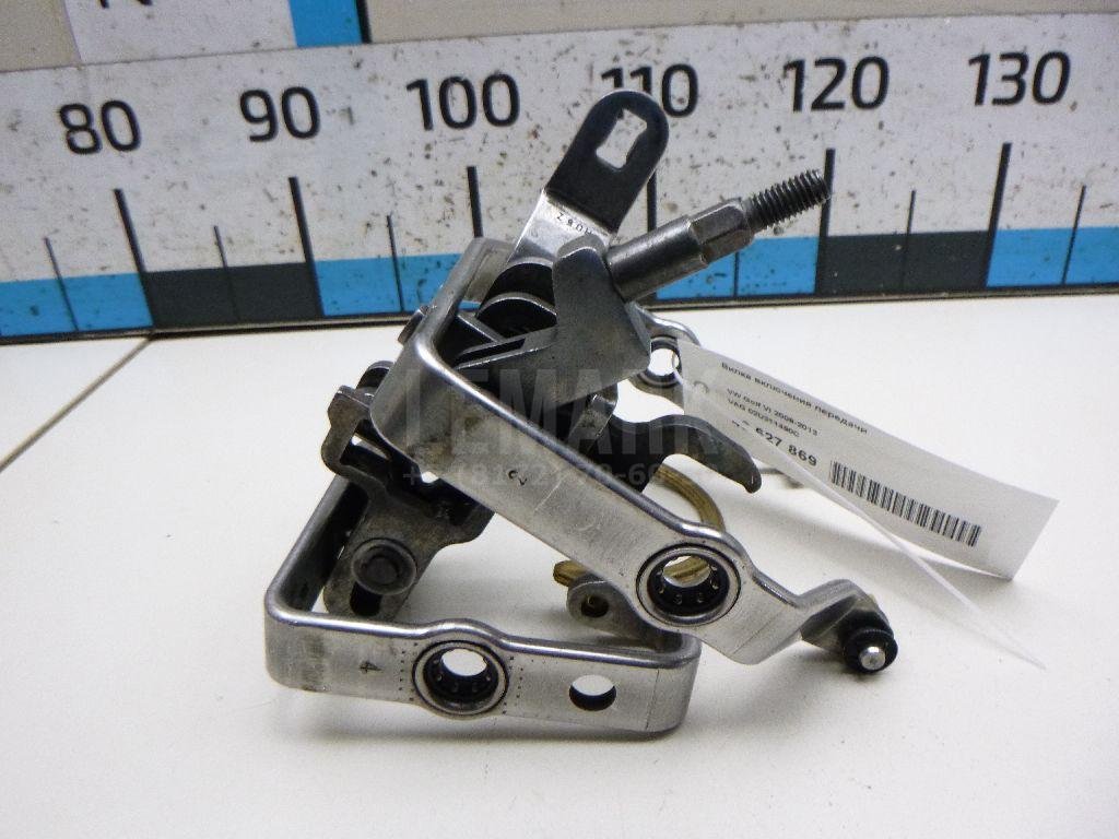 Вилка включения передачи