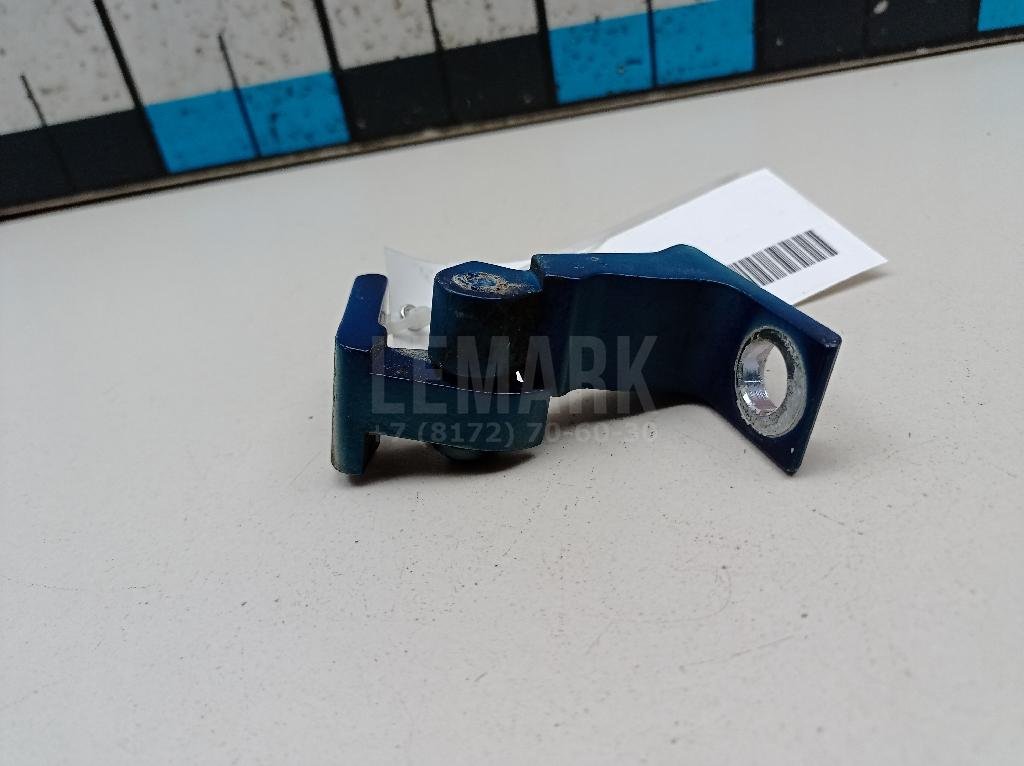 Петля двери для  Audi A3 [8V] 2013-2020