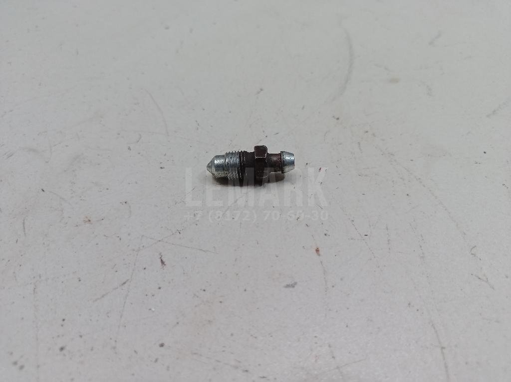 Штуцер прокачки тормозов