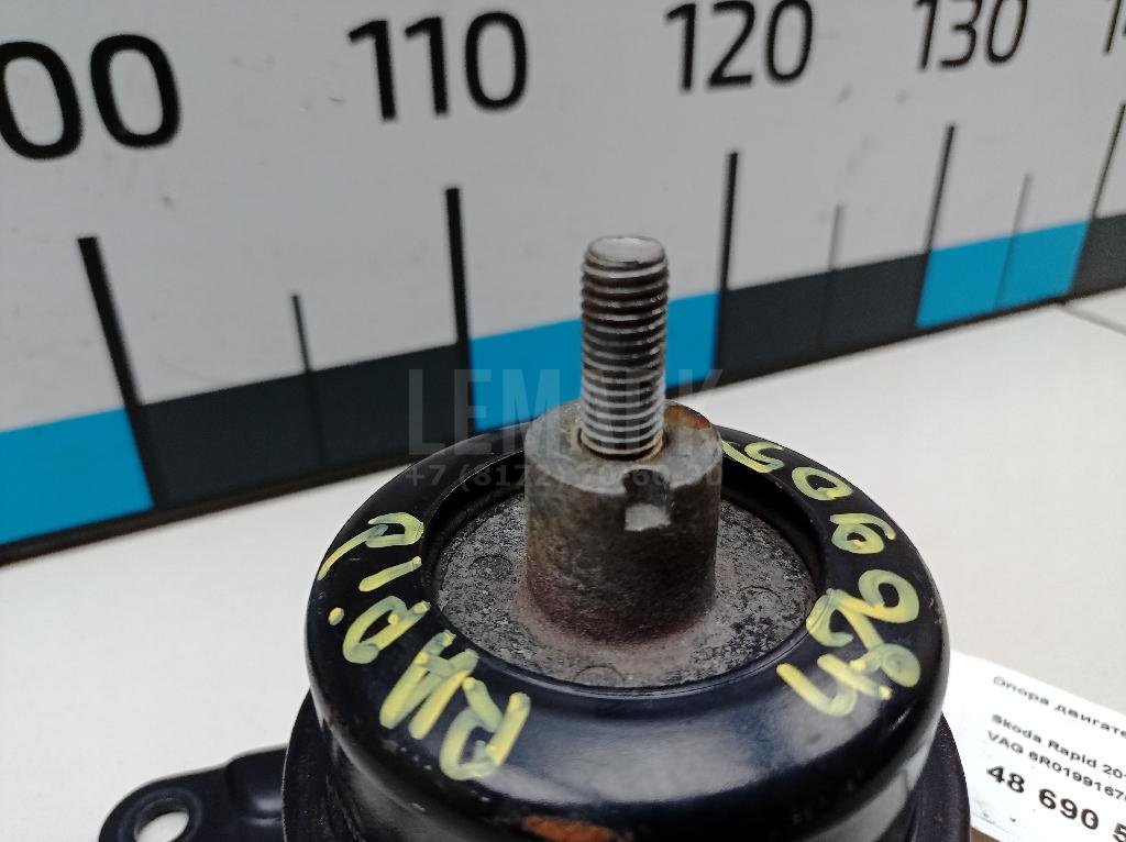 Опора двигателя правая