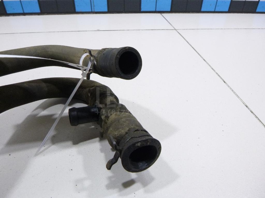 Патрубок отопителя