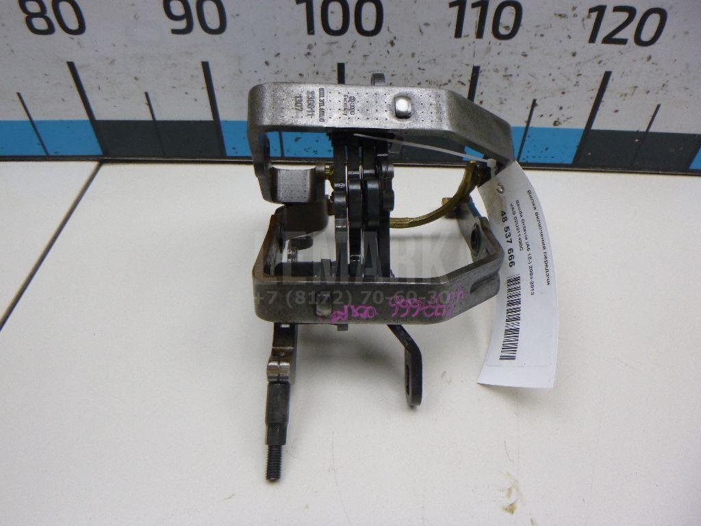 Вилка включения передачи