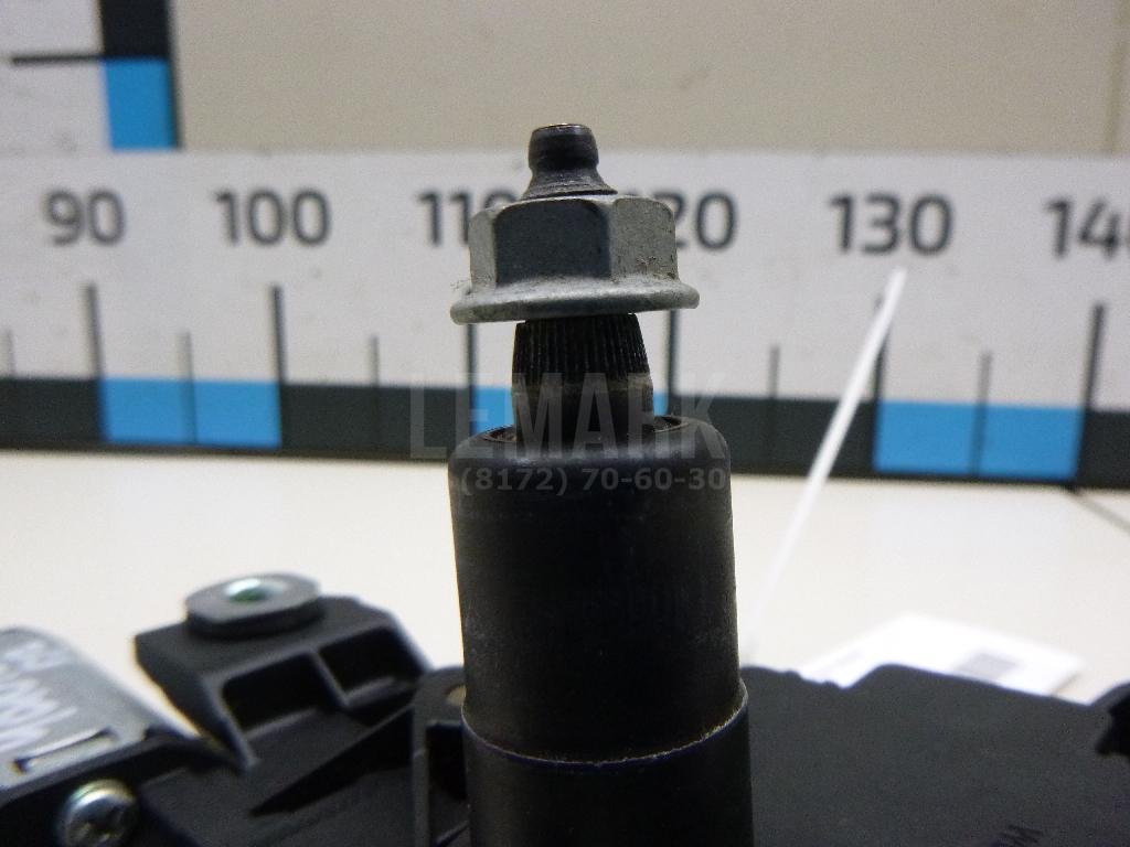 Моторчик стеклоочистителя задний