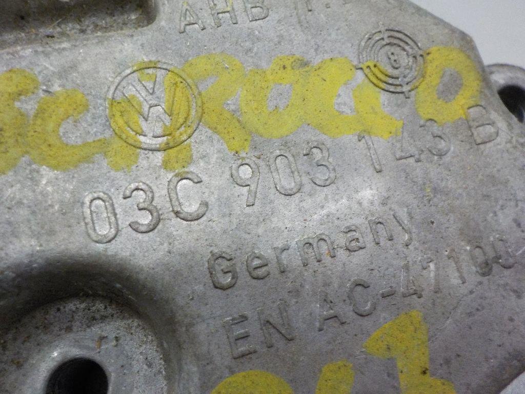 Кронштейн генератора для  Audi A4 [B9] 2015