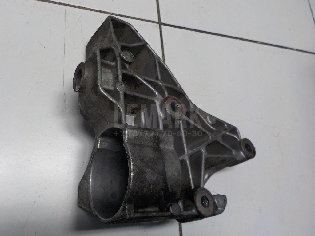 Кронштейн генератора