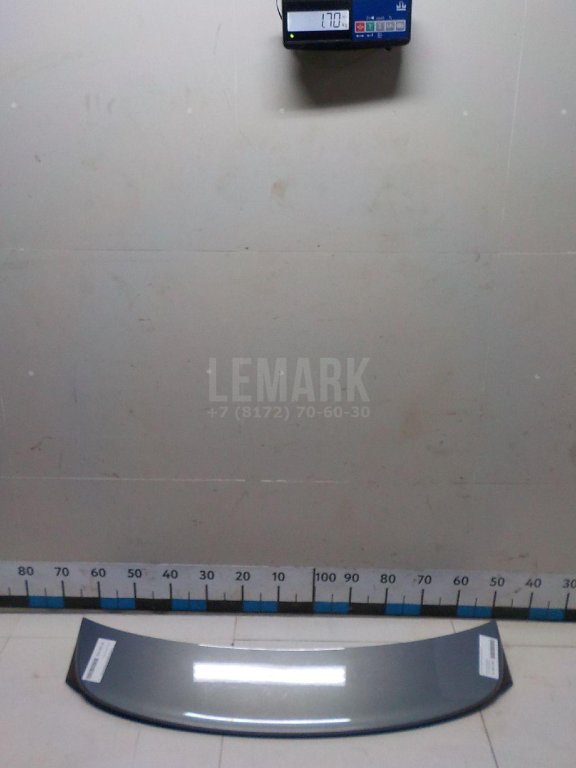 Спойлер (дефлектор) багажника