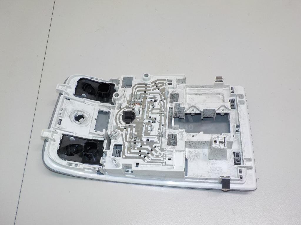 Плафон салонный