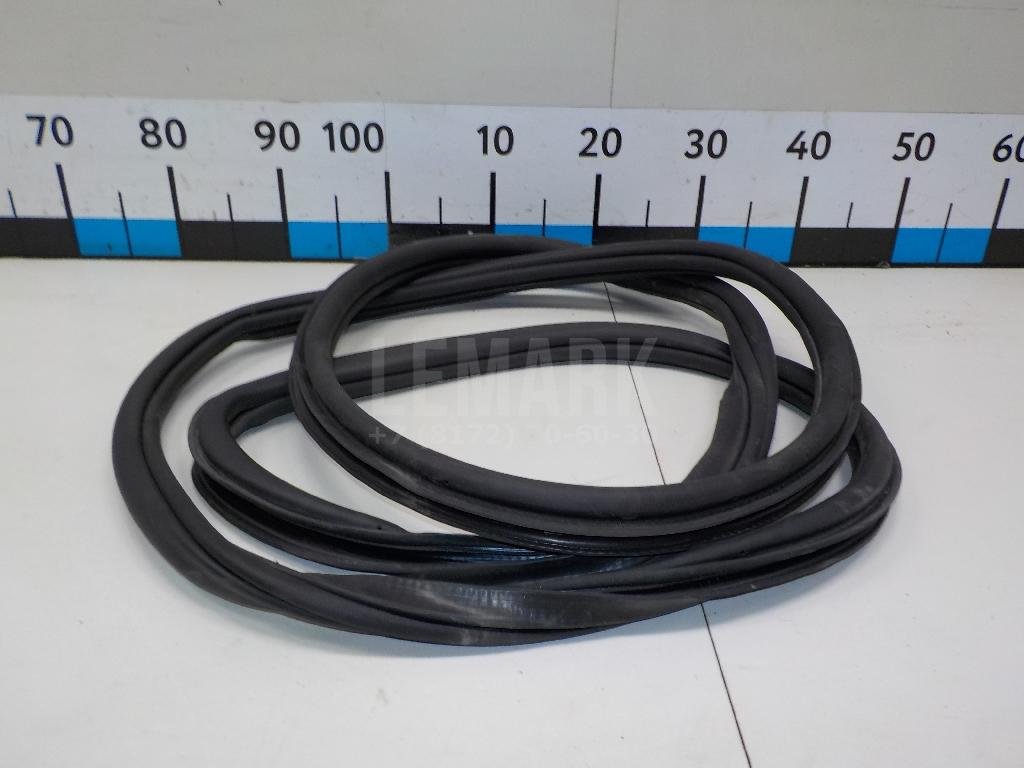 Уплотнитель двери