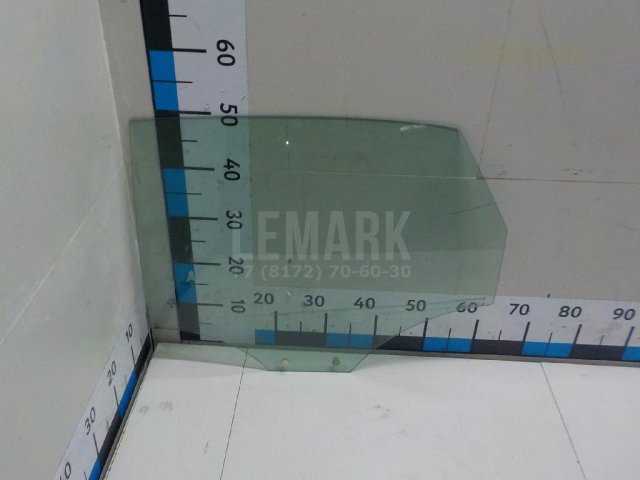 Стекло двери задней левой