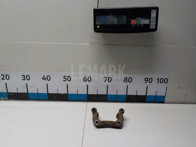 Скоба суппорта заднего левого