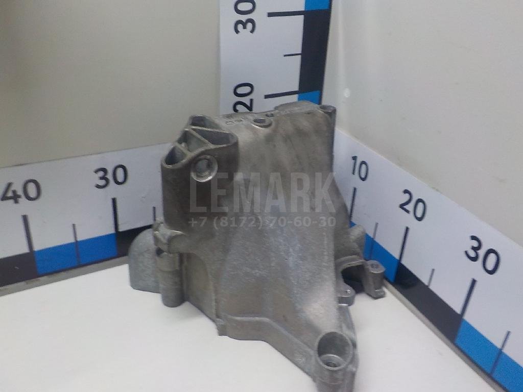 Кронштейн двигателя для  Audi A4 [B8] Allroad 2009-2015