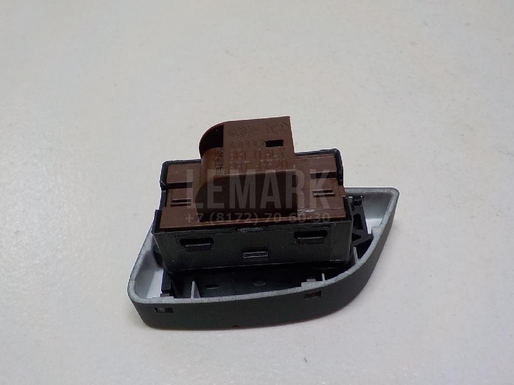 Кнопка центрального замка