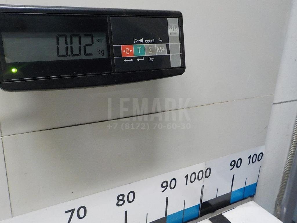 Эмблема на крышку багажника