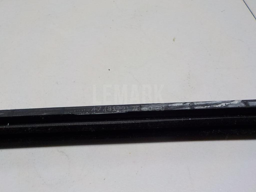 Уплотнитель стекла двери для  Audi 100 [C4] 1991-1994