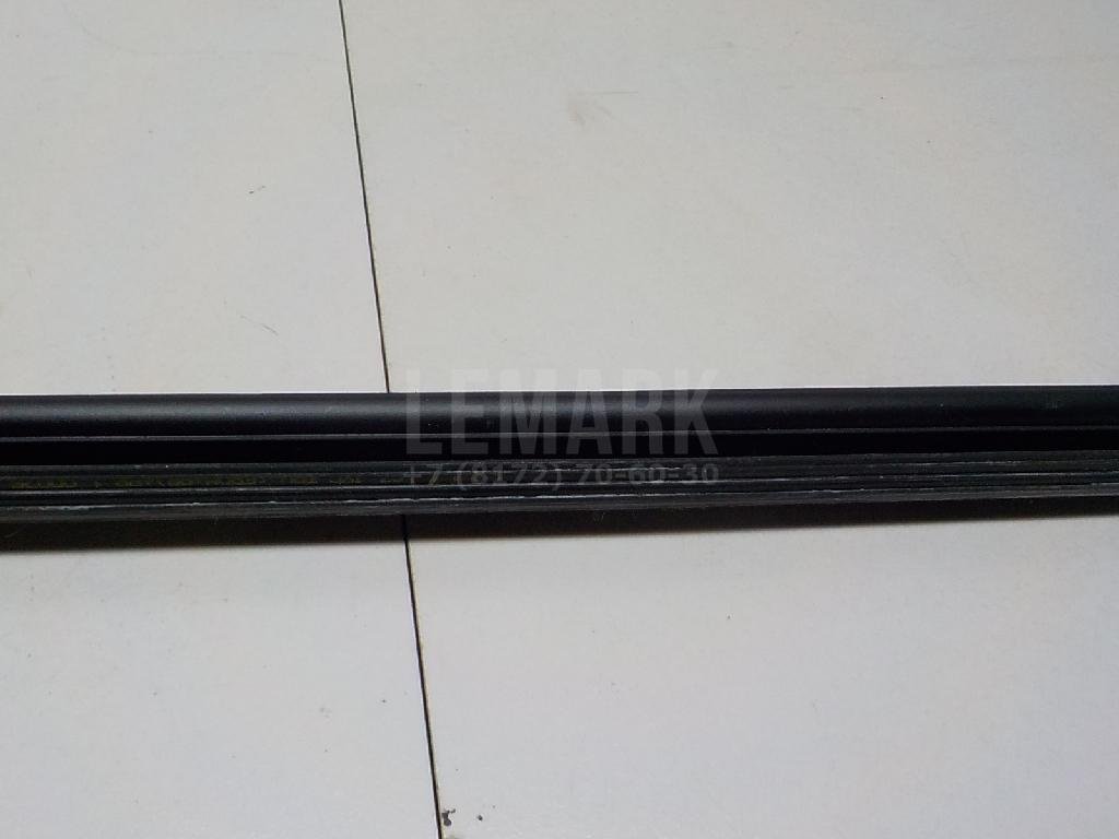 Уплотнитель стекла двери для  Audi 100 [C4] 1991-1994