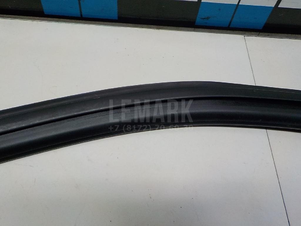 Уплотнитель стекла двери