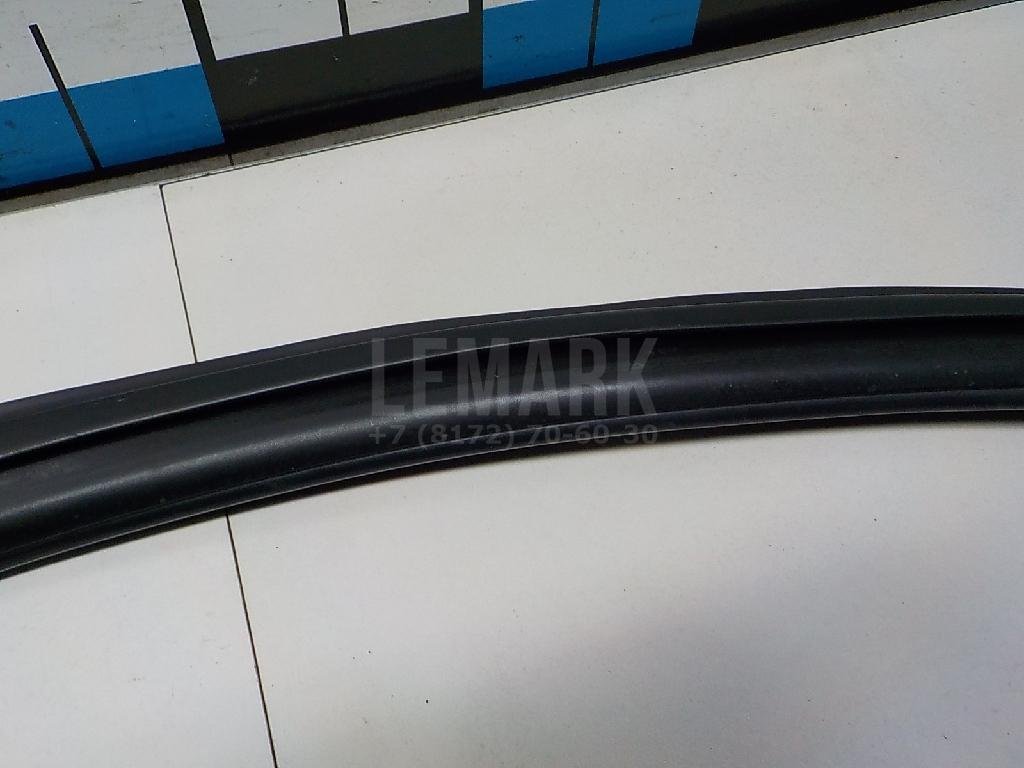 Уплотнитель стекла двери