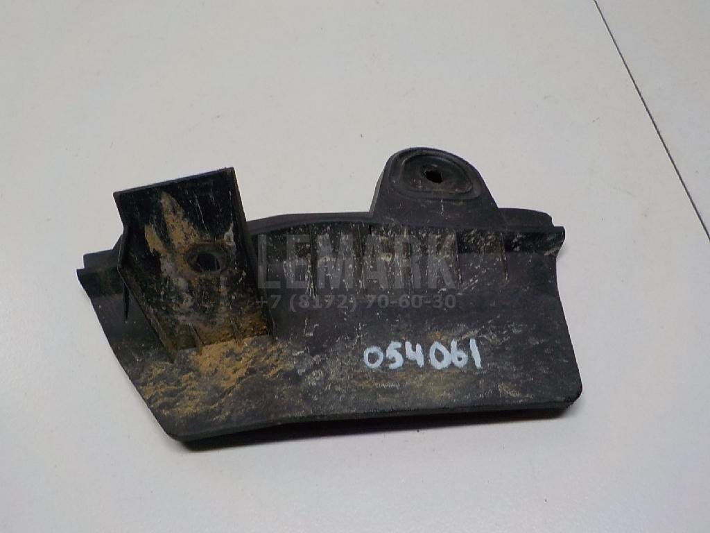 Брызговик задний правый