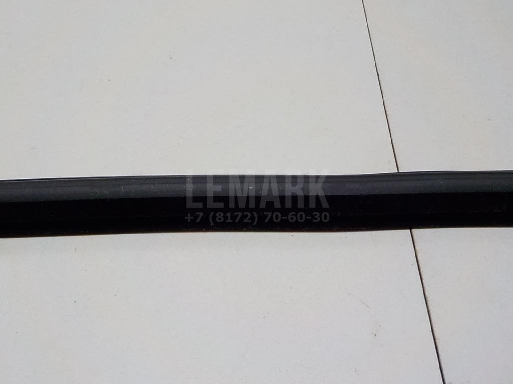 Уплотнитель стекла двери