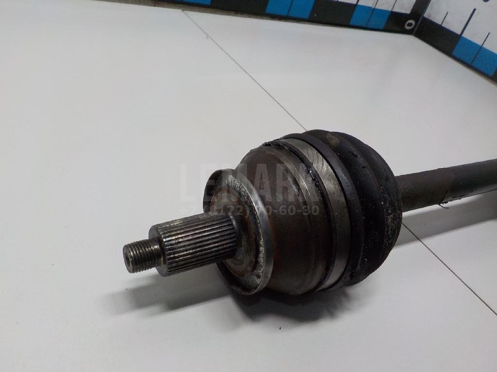 Полуось передняя левая