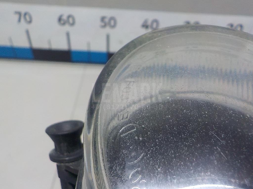 Фара противотуманная левая