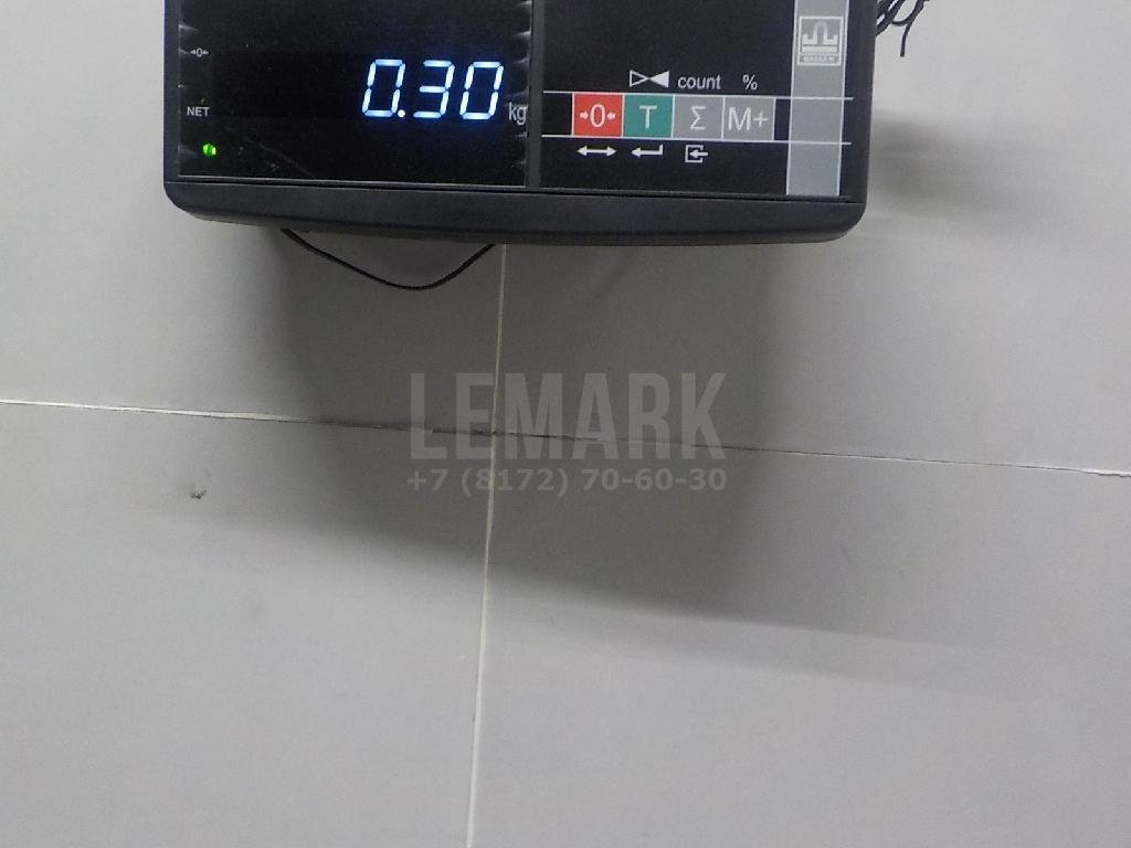 Фара противотуманная левая