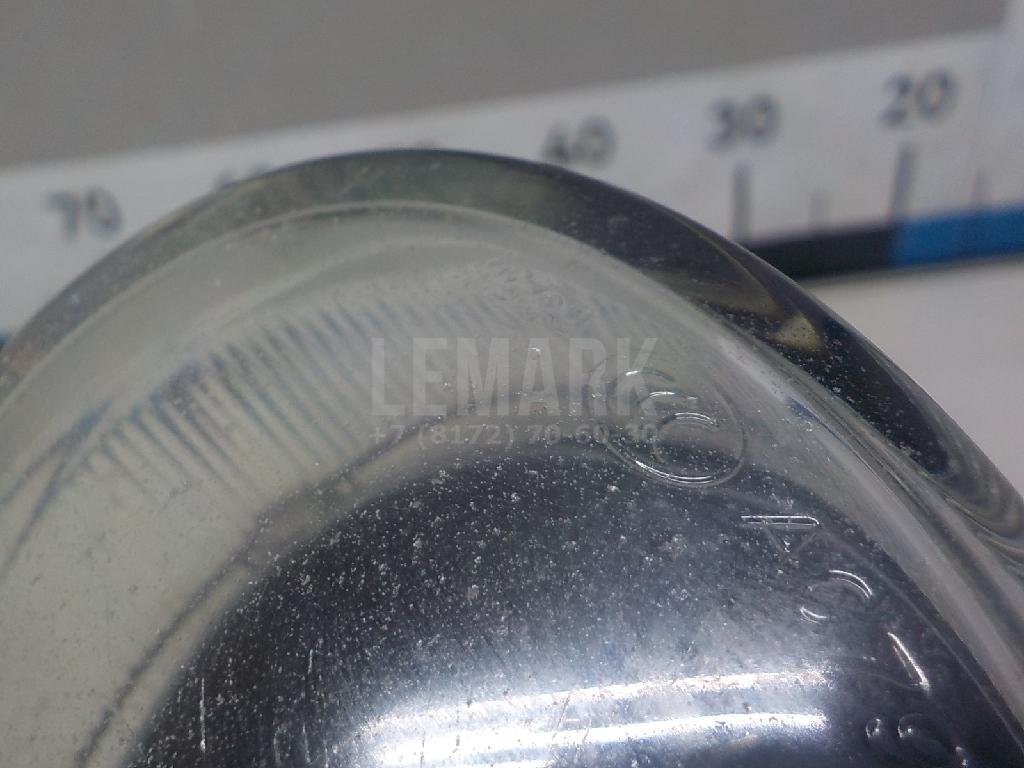 Фара противотуманная левая