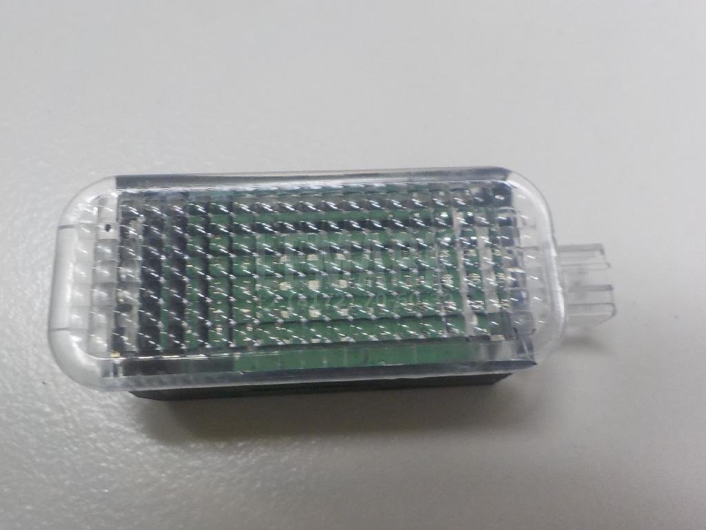 Плафон салонный