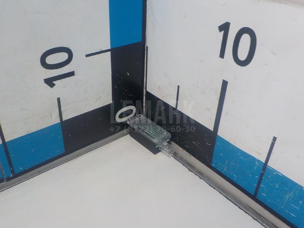 Плафон салонный